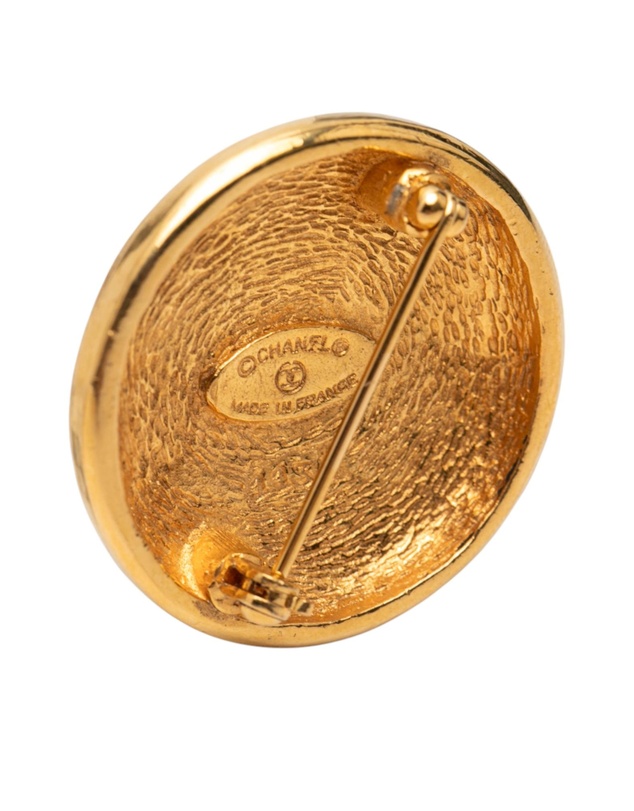Pre-Loved by Azura Reborn - Pre-Loved Gold Plated CC Round Brooch