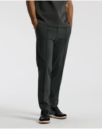 Calibre - Technical Knit Pintucked Pants Khaki