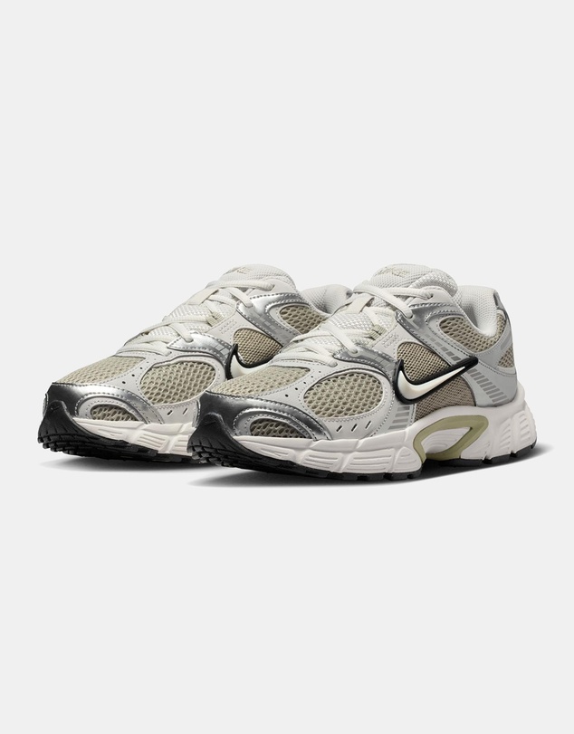 Nike - V5 RNR - Women's