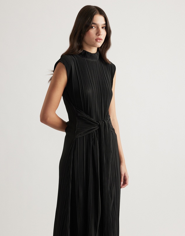 Decjuba - Taylor Tie Waist Maxi Dress
