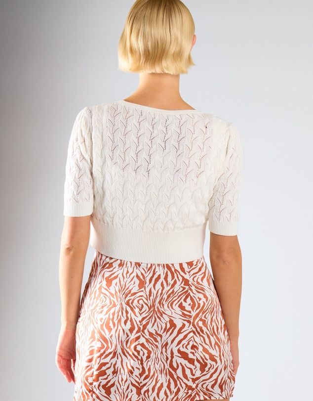 Glamorous - V-Neck Crop-Cardigan