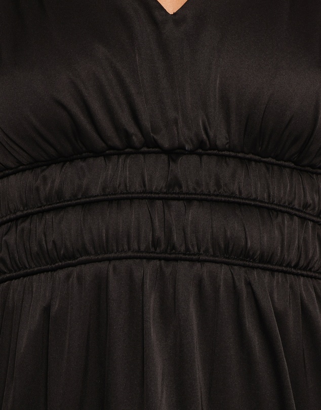 Petal & Pup - Rowen Long Sleeve Maxi Dress - Black