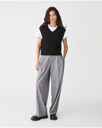 Forcast - Poppy Sleeveless Cable Knit