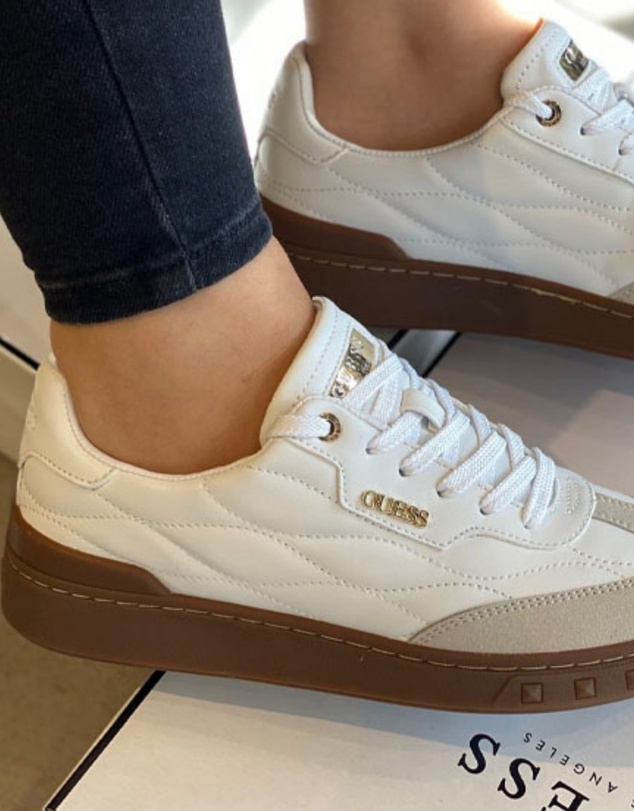 GUESS - Iquilt Low-Top Sneaker