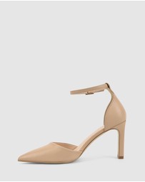 Verali - Kosta Closed Toe Block Heels