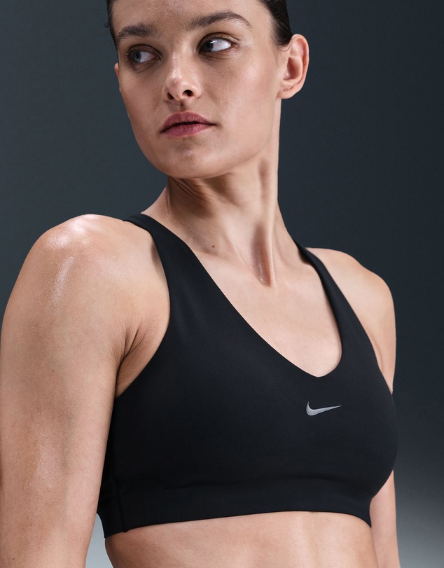 Nike - Universa Medium-Support Padded Sports Bra