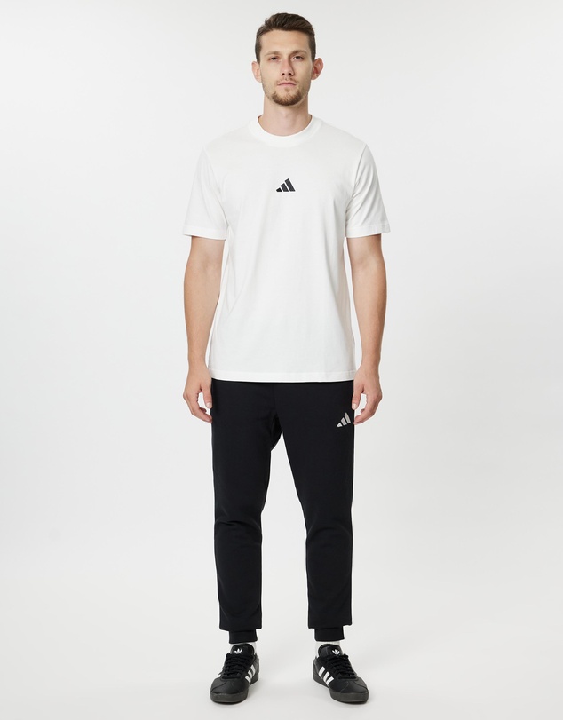 adidas Sportswear - Essentials Small Logo Single Jersey Tee