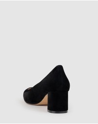 Edward Meller - BETA55 Block Heel Pump