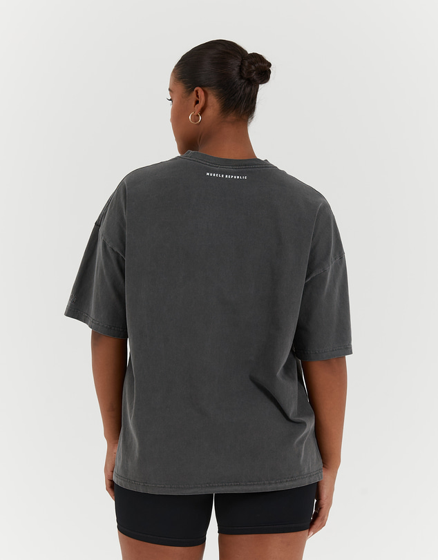 Muscle Republic - Essentials Tee
