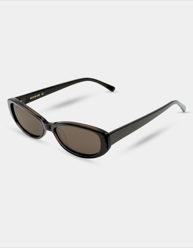 Salana - The Helena Frame