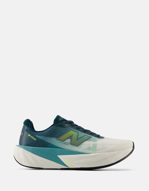 New Balance - FuelCell Rebel v5 (Wide Fit) - Men's