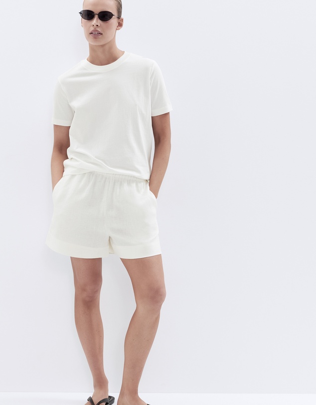 UNISON - Essential Linen Short