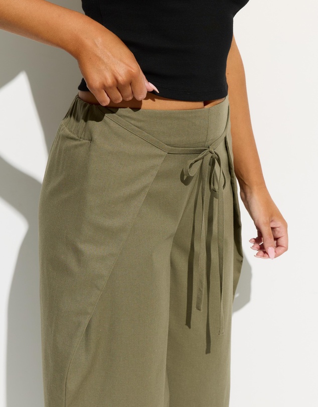 Dazie - Toni Relaxed Linen Blend Barrel Leg Pants