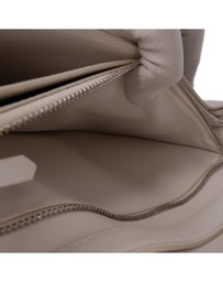 Pre-Loved by Azura Reborn - Pre-Loved Medium Calfskin Classic Box