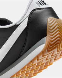 Nike - Pacific - Women's