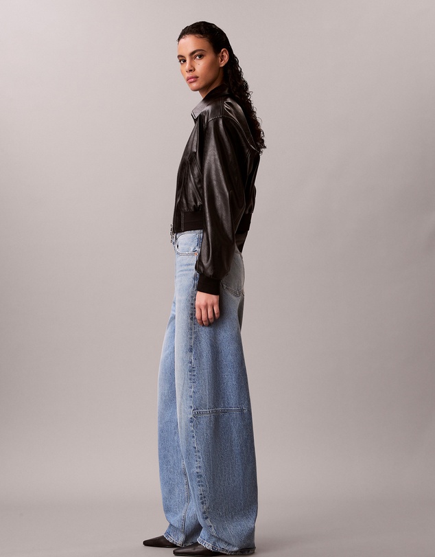Calvin Klein Jeans - High Rise Barrel Jeans