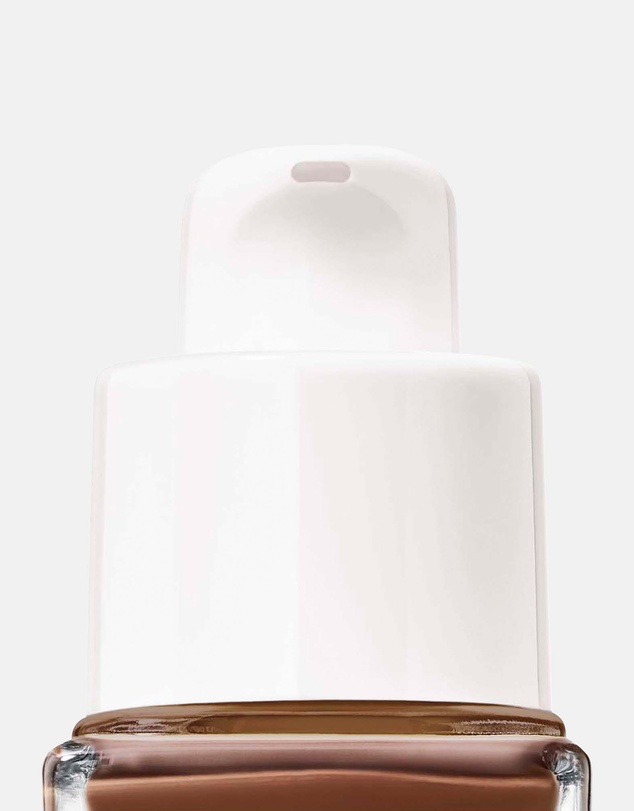 Lancome - Teint Idole Ultra Wear Care Glow Foundation