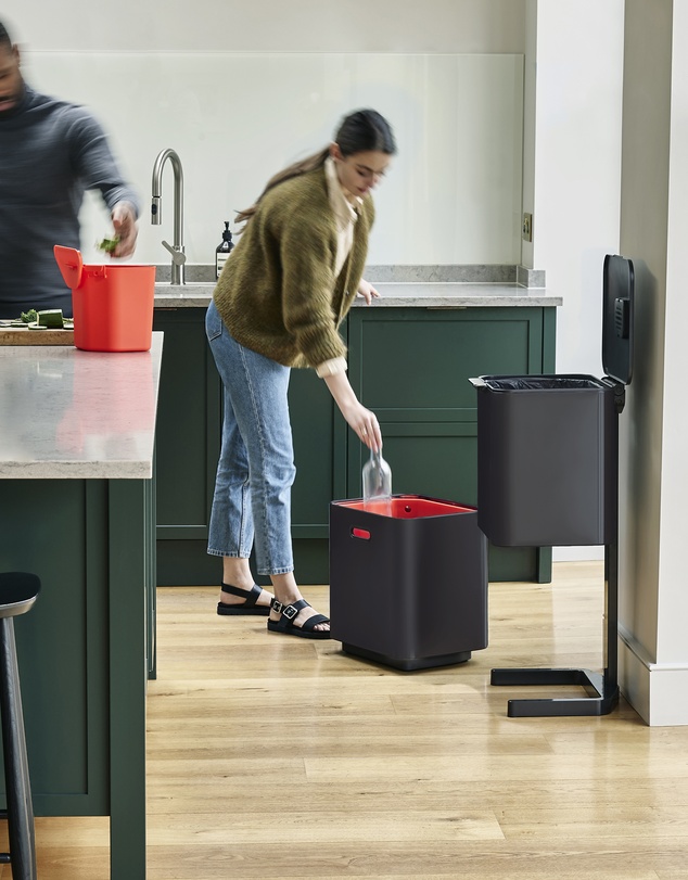 Joseph Joseph - Totem Max 60L Waste Separation & Recycling Unit (Carbon Black)