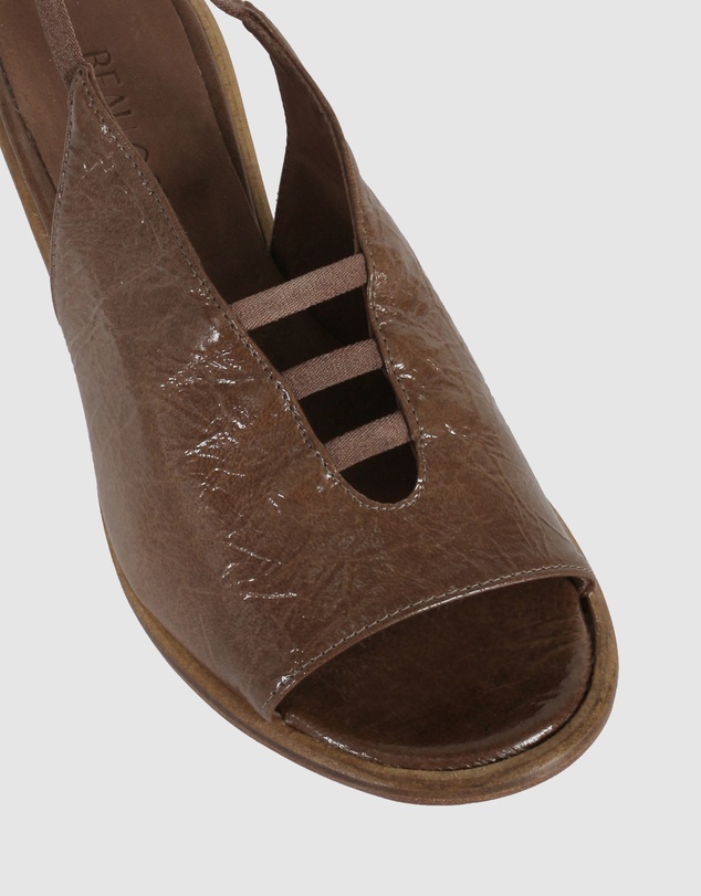 Beau Coops - Delphine Slingbacks