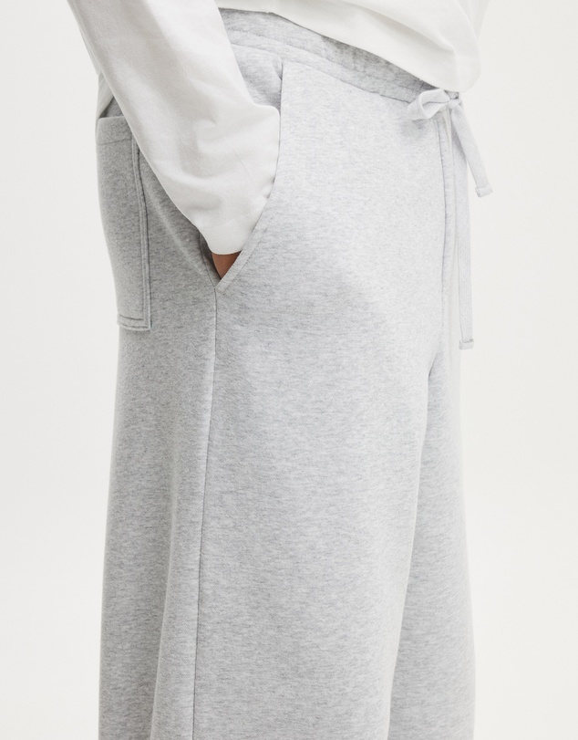 Cotton On - Super Baggy Track Pant