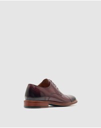 Oxford - Hudson Toe Cap Derby Shoe