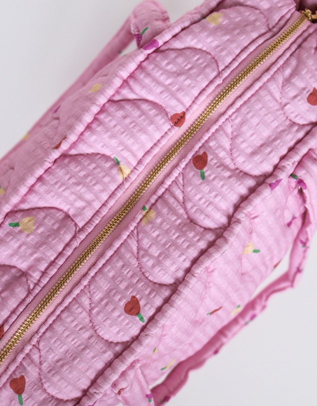 Mosey Me - Forget Me Not Quilted Bag in Peony