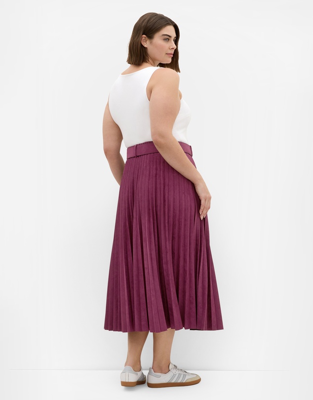 City Chic - Plus size Sueded Pleat Midi Skirt - bordeaux