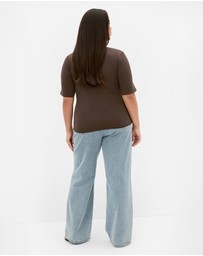City Chic - Cinched Side Top
