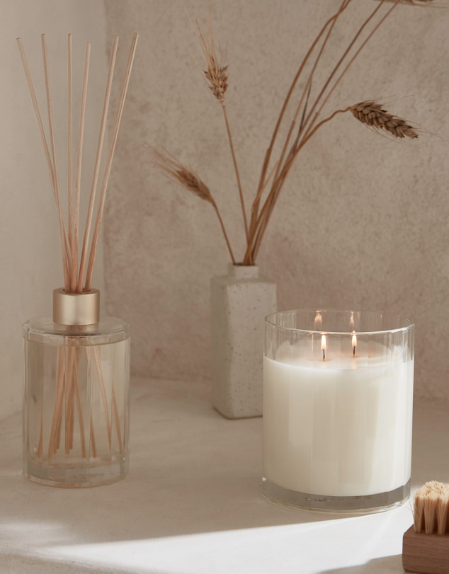CIRCA - Sea Salt & Vanilla Soy Candle