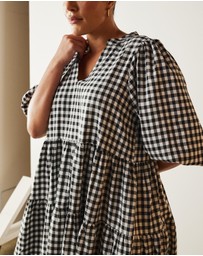 Atmos&Here Curvy - Eydis Gingham Midi Dress