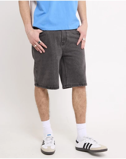 Insight - Yard Jorts