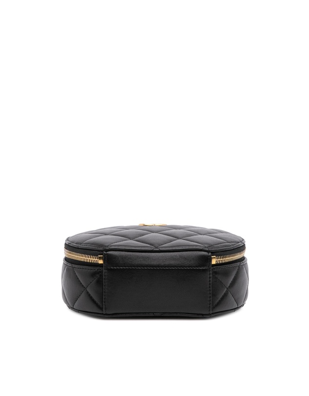 Pre-Loved by Azura Reborn - Pre-Loved Quilted Lambskin Oval Logo Chain Top Handle Round Clutch on Chain