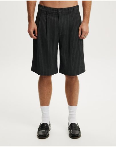 DARK CHARCOAL PINSTRIPE