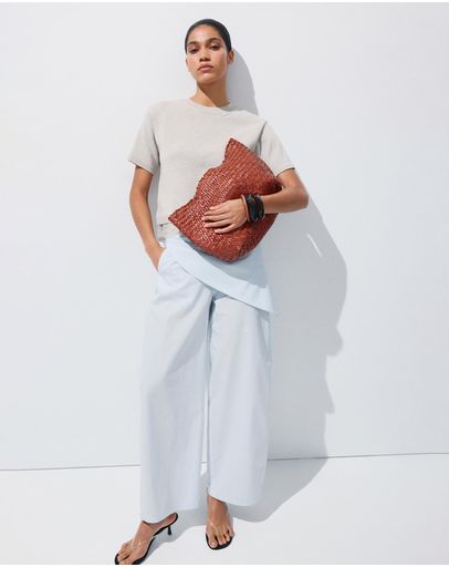 Light & Pastel Gray
