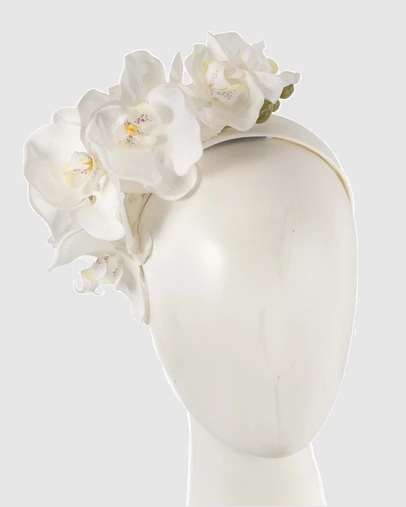 Max Alexander - White Orchid Racing Fascinator