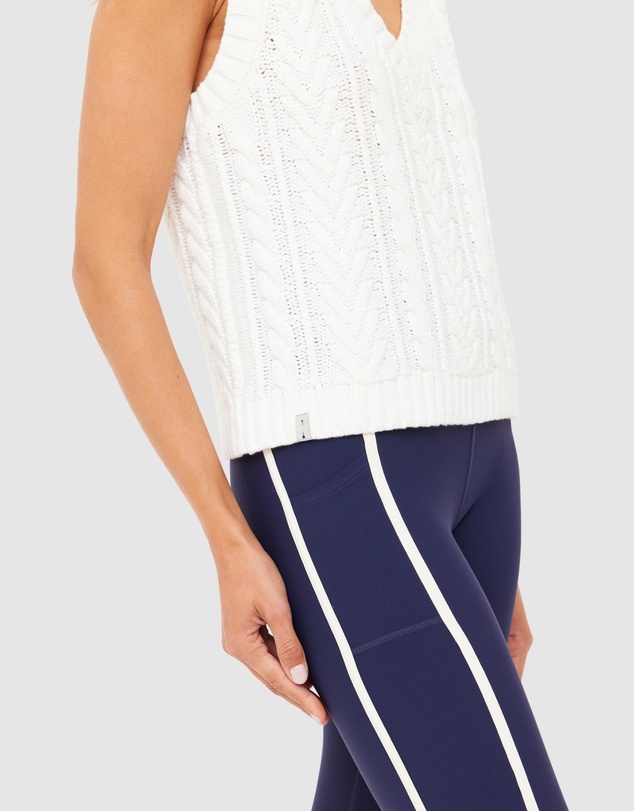 The Upside - Espada Hermina V Neck Vest