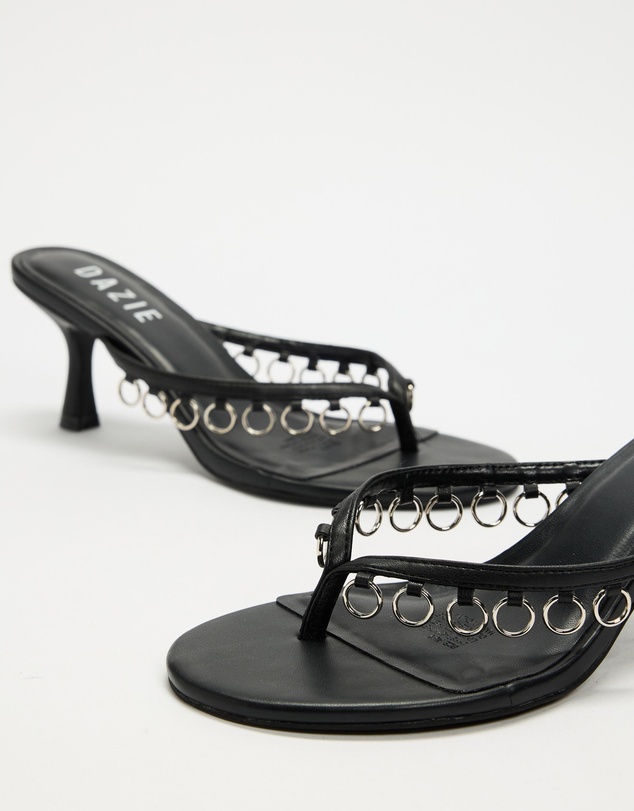 Dazie - Mills Thong Sandals