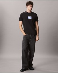 Calvin Klein - Logo Graphic Tee