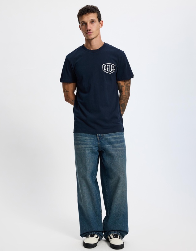 Deus Ex Machina - Camperdown Tee