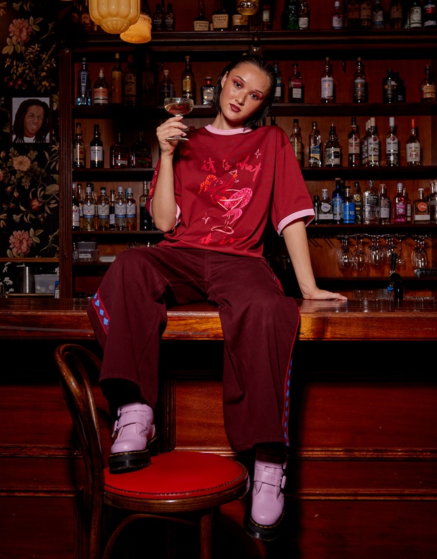 The Somewhere Co - Capricorn Astrology Oversized Tee