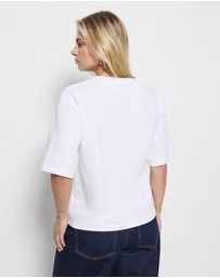 Commonry - Modern Tee