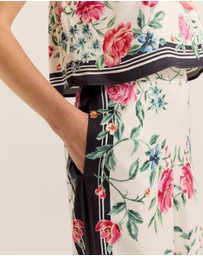 Review - Artisan Scarf Pants