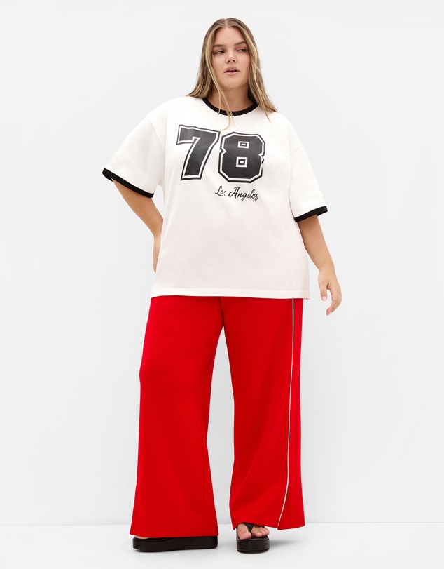 City Chic - Plus size Oversized LA Print Tee - ivory