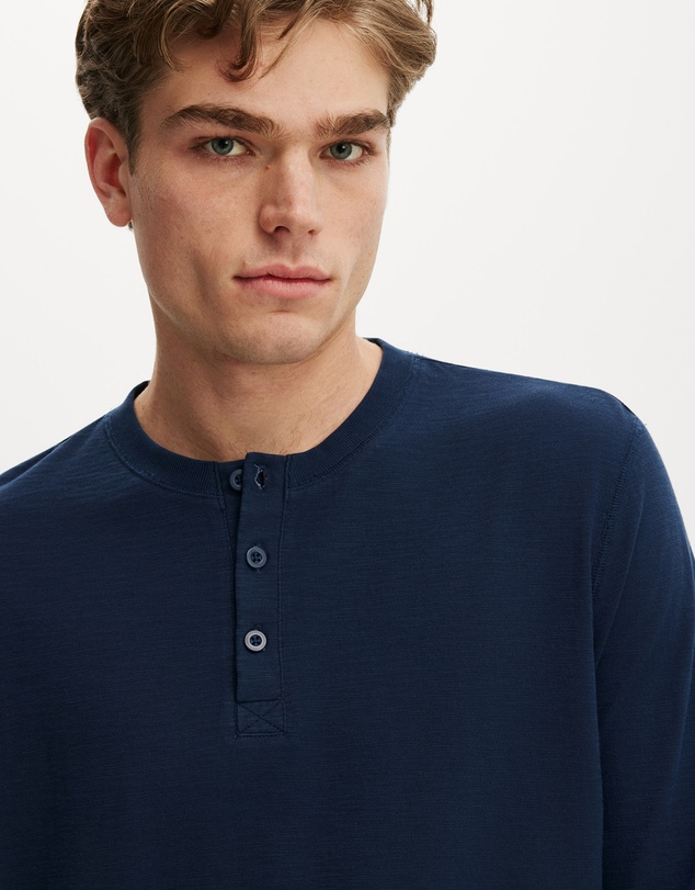 Cotton On - Fitted Henley Long Sleeve T-Shirt