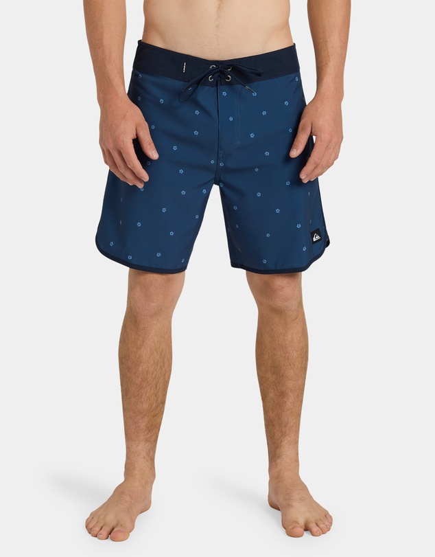 Quiksilver - Mens Surfsilk Scallop 18