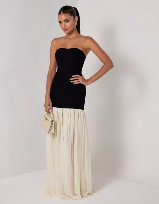Heiress Beverly Hills - Strapless Chiffon Maxi Dress