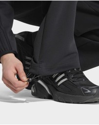 adidas Originals - SPACER TEAMGEIST 26 CUTLINE OPEN HEM PANTS Mens
