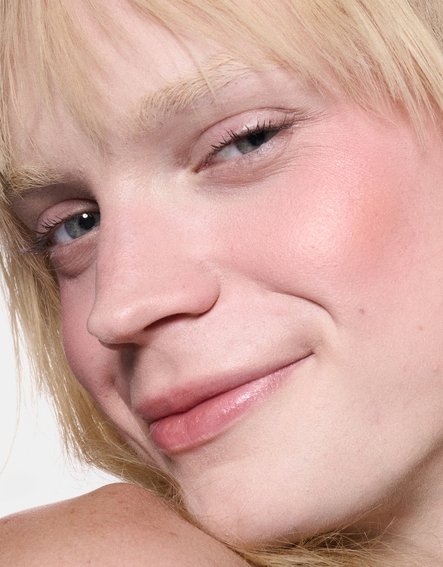 MAC - Skinfinish Colourstruck Blush