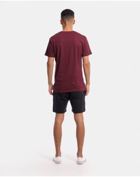 Xander - Grid Tee