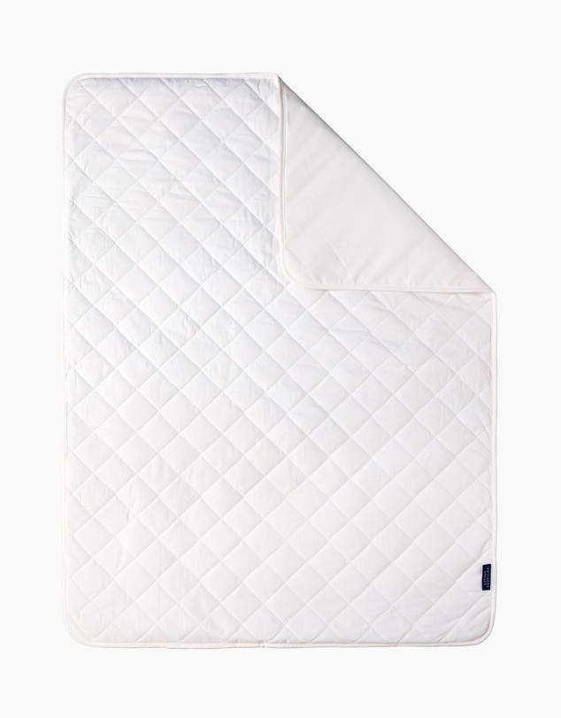Living Textiles - Smart-Dri Waterproof Mattress Pad - White (Medium)
